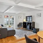 Zezilie - 500m From The Sea By Interhome בית נופש